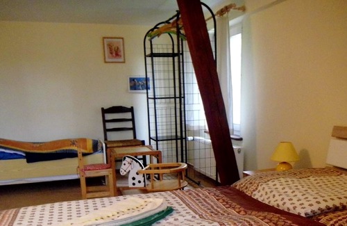 Kuchelmiss Apartamento | Granero apartamento abajo - vacaciones en la cancha de cerámica