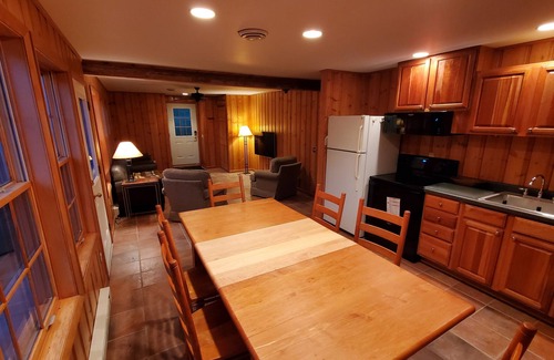 Baraboo Casa | Barn Haven: Group Adventure Retreat near Devil's Lake State Park!