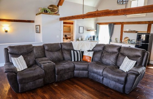 Bridgton Condominio | Barn on Pleasant- walk to town NO EXTRA FEES