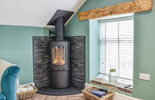 Dronfield Casa | Barn Owls Nest-Uk39432