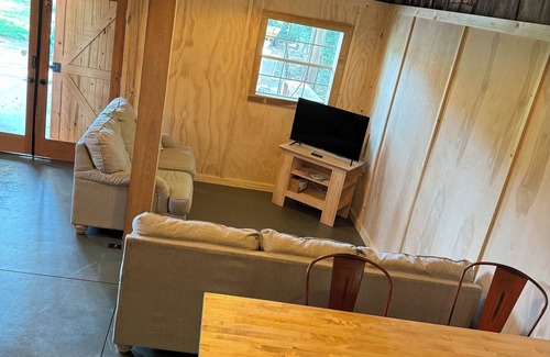 Leesburg Casa | Barndominium at Dirty Dog Organic Farm