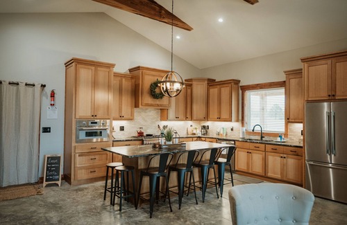 Abbeville County Cabina | Barndominium -Country Living-