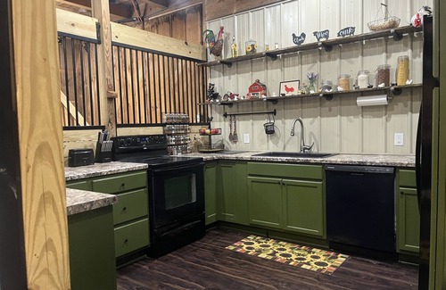 Unaka Casa | Barndominium in Murphy NC--pet friendly, many activities on property and nearby.