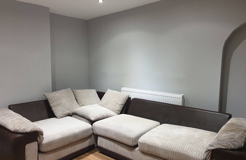High Barnet Apartamento | Barnet Luxury Apartment can sleep 4 people just few mins away from Station