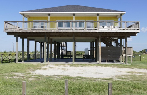 Port Bolivar Casa | Barney's Beach House - Frente al mar - Patio cercado para perros - Cubierta envolvente