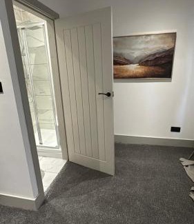 Gillingham Apartamento | Barnsole Lodge, 5 bed 5 bathrooms 5TVs