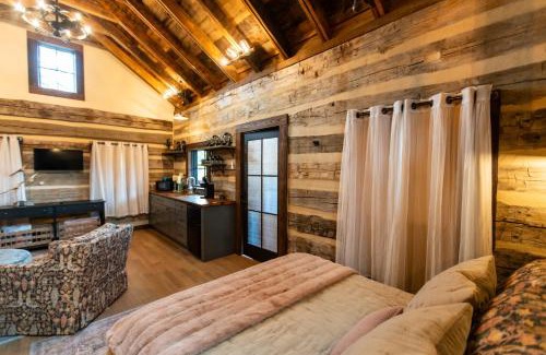 White Sulphur Springs Casa | Barnwood Village