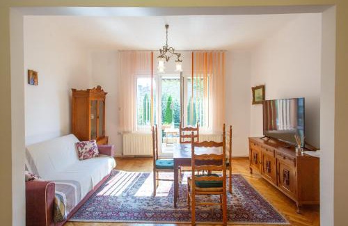 Centrul Vechi Villa | Barok Apartments