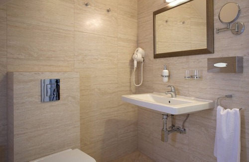 Gyor Hotel | Barokk Hotel Promenád Gyor