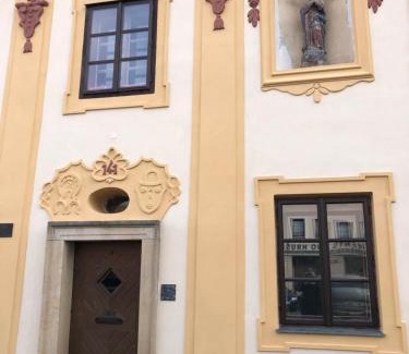 Pardubice Apartamento | Barokní dům u Panny Marie