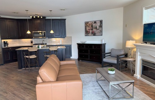 Westbank Condominio | Barona Beach Resort 3BR Lakeview West Kelowna