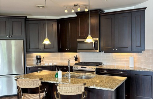 Westbank Condominio | Barona Beach Resort 3BR Lakeview West Kelowna