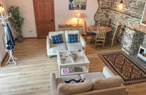 Lynton Casa | Baronet's Quarters