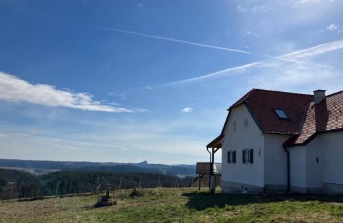 Ziegenberg Casa | Baronigg Weingartengut