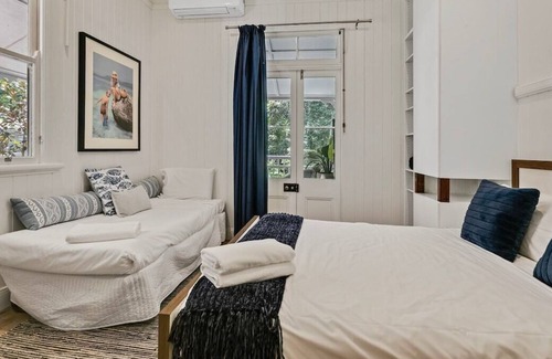 Montville Casa | Baroon Pocket · Addison's Baroon Pocket - Pool/ Pet Friendly