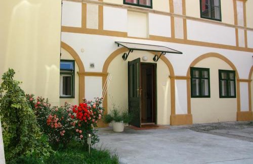 Donji Grad Apartamento | Baroque