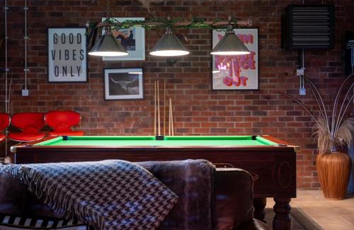 Glasgow Casa | Barraston Farm