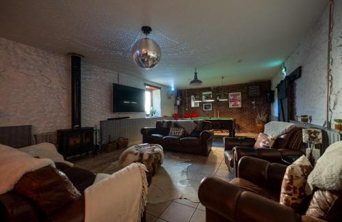 Glasgow Casa | Barraston Farm
