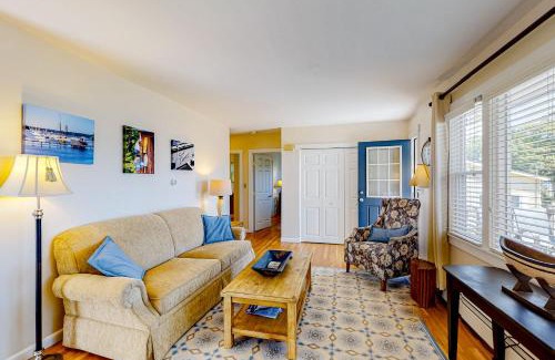Boothbay Harbor Casa | Barretts Watch Main House and Apartment