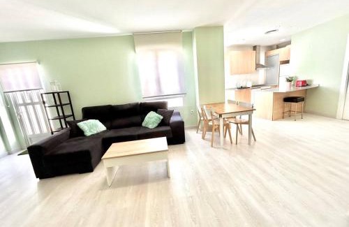 Área Metropolitana de Murcia Apartamento | Barrio San Miguel - Más que apartamentos