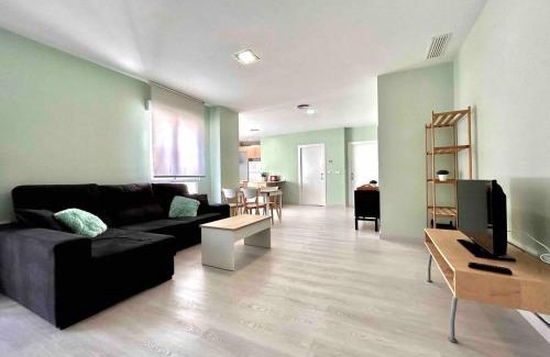 Área Metropolitana de Murcia Apartamento | Barrio San Miguel - Más que apartamentos