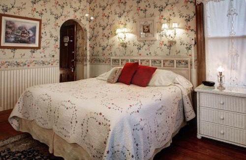 Seneca Falls Cama Y Desayuno | Barrister's Bed & Breakfast