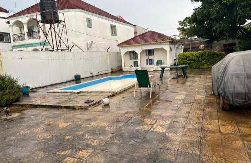 Old-Yundum Apartamento | Barrow Fax