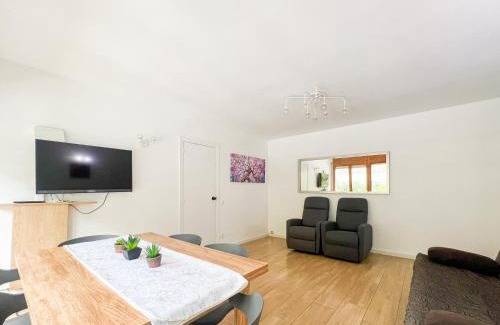 Les Escaldes Apartamento | Barthe Holidays I Apartamento amplio en Andorra 6PAX I Céntrico y luminoso I Central Park