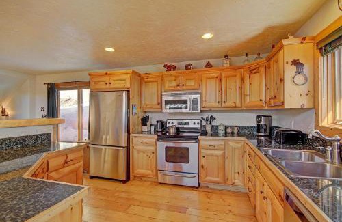 Huron Heights Casa | Barton Cabin 433