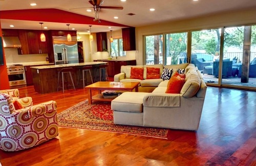 Barton Hills Casa | Barton Hills house close to Barton Springs Pool