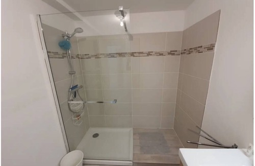 Le Tignet Apartamento | Parte inferior de la villa con piscina - Nuevo