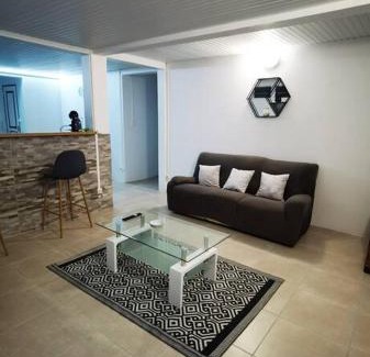 Le Lamentin Apartamento | Bas de villa