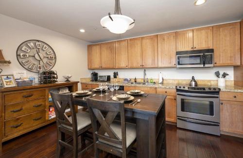 Silvercreek Apartamento | Base Camp 304 condo