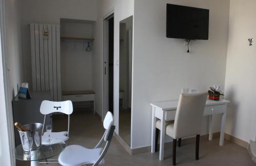 Mergellina Cama Y Desayuno | Base Napoli Mergellina