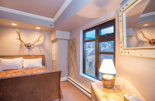 Whistler Village Apartamento | Base of Blackcomb and Whistler Mountains!