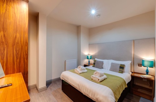 Chester Hotel | Base Serviced Apartments - City Road