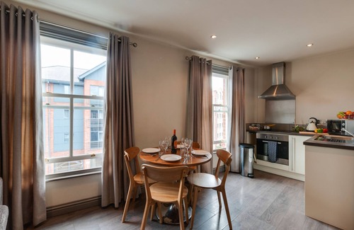 Chester Hotel | Base Serviced Apartments - City Road