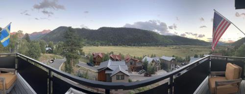 Telluride Casa | Basecamp at Valley Floor - views and wildlife!