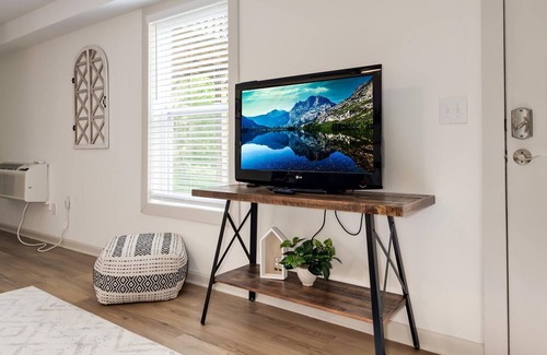 Canton Apartamento | Basement Apartment - all new