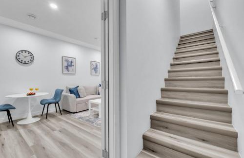Calgary Apartamento | Basement in Calgary - 10 Mins from Calgary Airport