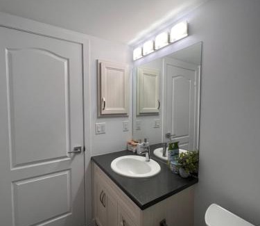 Transcona Apartamento | Basement suite