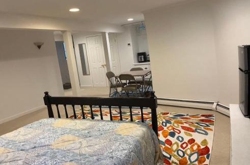 Lexington Casa | basement Two queen beds with private bathroom in Lexington