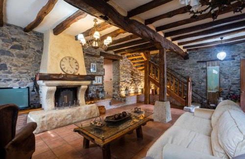 Forua Casa | Baserri Forua by Urdaibai Rentals