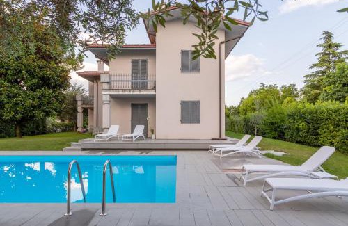 San Benedetto di Lugana Apartamento | Baseventuno 1 Trilocale piano terra