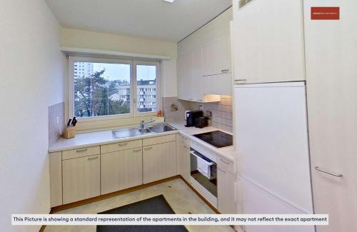 Seebach Apartamento | Basic 2BR with Natural Light