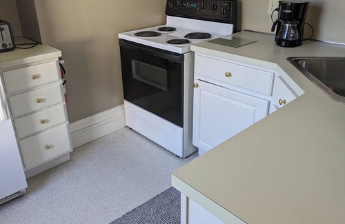 College Hill Apartamento | Parents, Grads, Alumni-BROWN or RISD