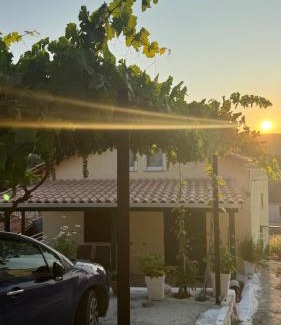 Spanokhorion Casa | Basil & Sunrise