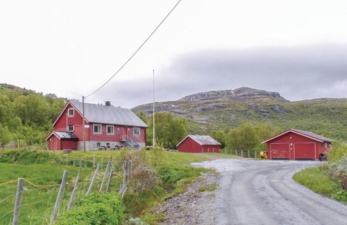 Tyinkrysset Casa | Bassebuupdalstøl