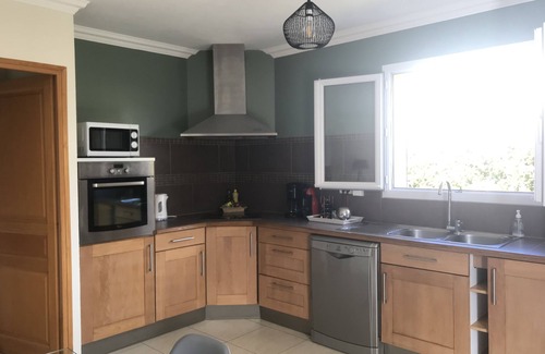 Furiani Casa | Excelente Duplex Villa T4 con aire acondicionado, 3 habitaciones grandes, 7 pers a 6 km al sur de Bastia
