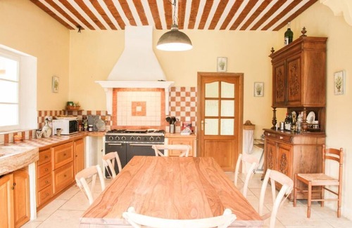 Maillane Casa | BASTIDE 320M² CON PISCINA PRIVADA, "pueblo a pie", 12 personas